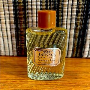 Christian Dior Eau Sauvage Eau de Toilette
Mini